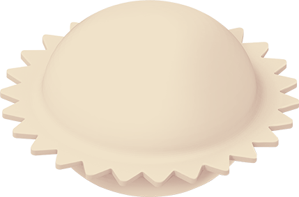 Pelmeni redondo con un borde dentado